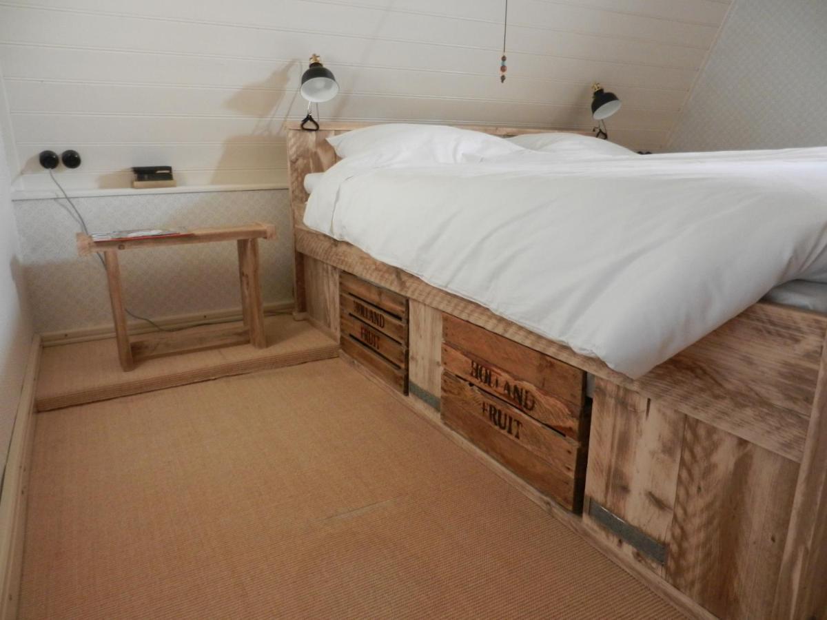 Bed&Breakfast Ons Oda Sint-Oedenrode エクステリア 写真
